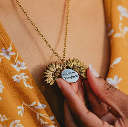 Sunflower Necklace – ShineBloom™